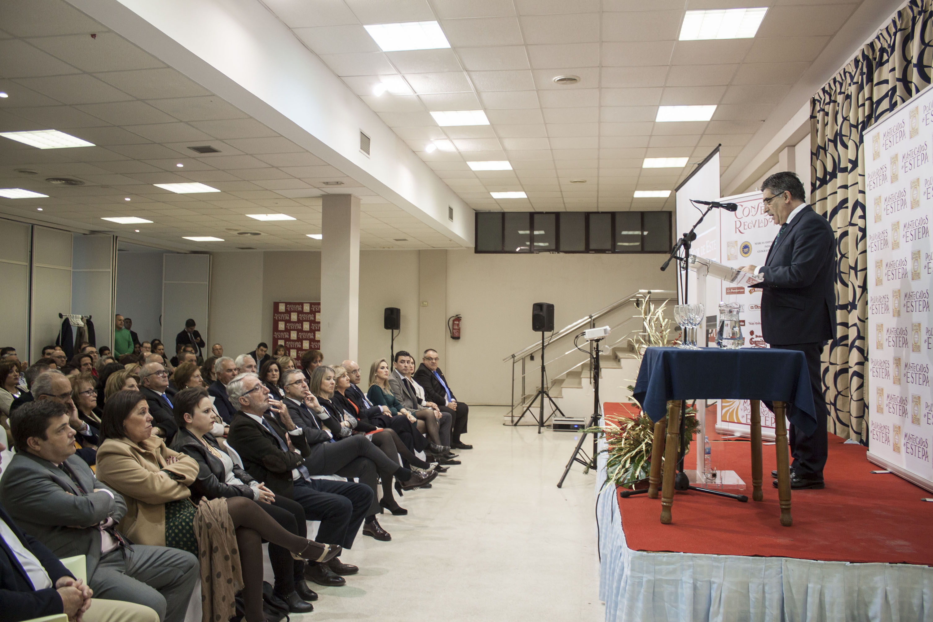 [:es]El Consejo Regulador de los Mantecados de Estepa cierra la campaña con un cena de gala [:]