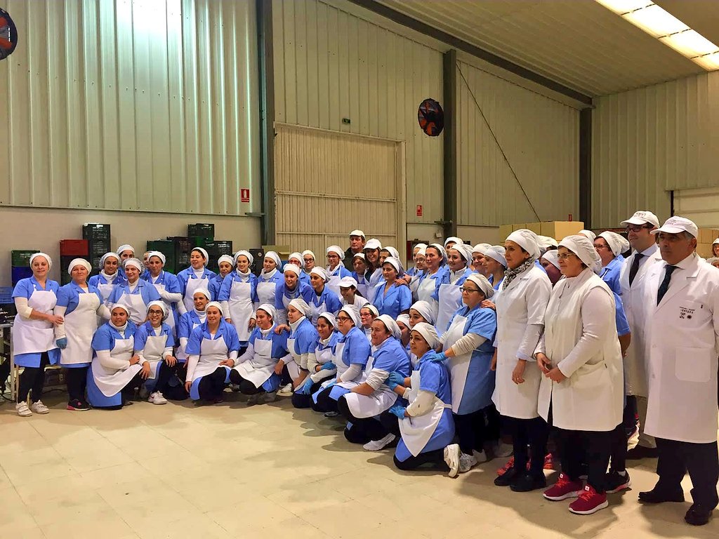 [:es]La presidenta andaluza compromete el apoyo andaluz al sector de los mantecados de Estepa [:]