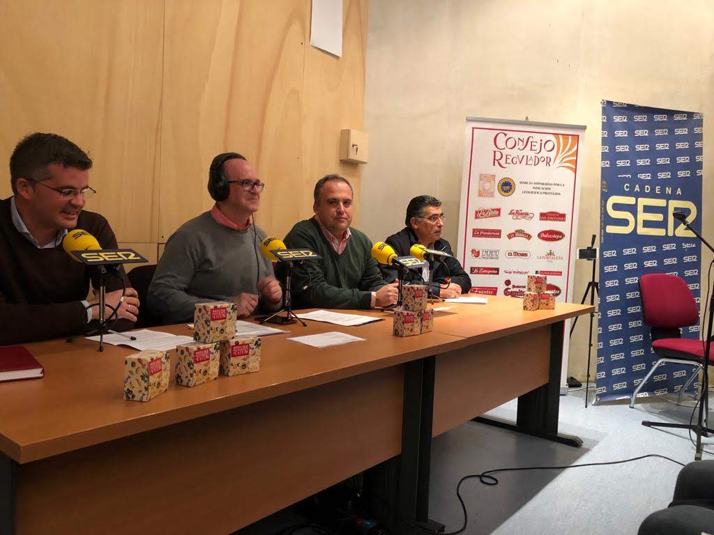 [:es]El mantecado y polvorón de Estepa protagonistas en Hoy por Hoy[:]