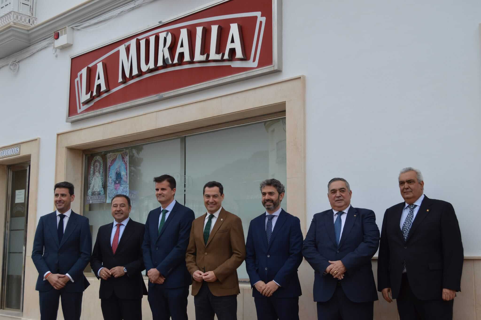 Juanma Moreno se reúne este viernes con el sector del mantecado en su visita a El Gamo